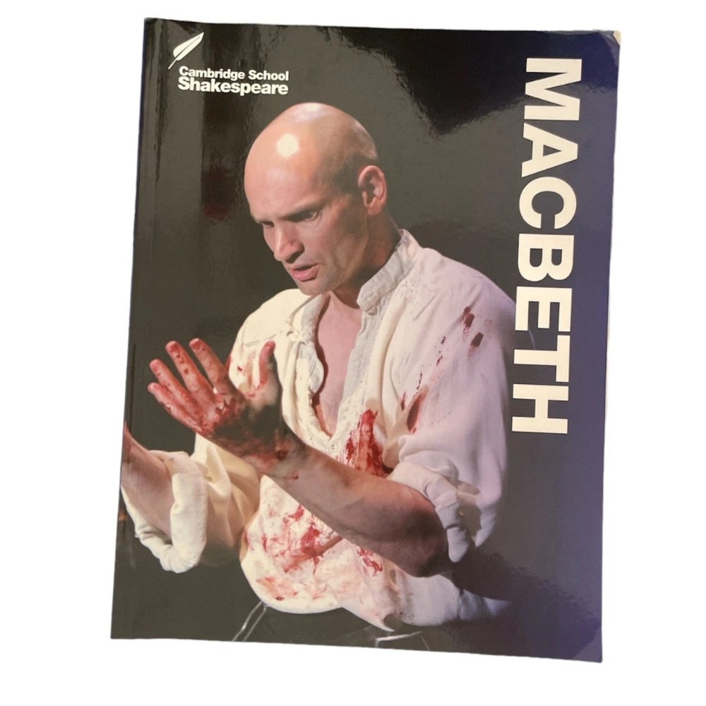 Macbeth Book - Black Cover